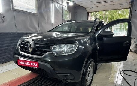 Renault Duster, 2022 год, 1 200 000 рублей, 3 фотография