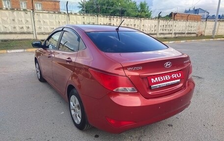 Hyundai Solaris II рестайлинг, 2015 год, 850 000 рублей, 4 фотография