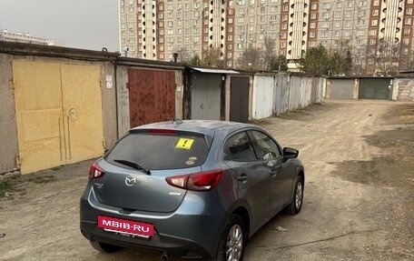 Mazda Demio IV, 2016 год, 950 000 рублей, 4 фотография