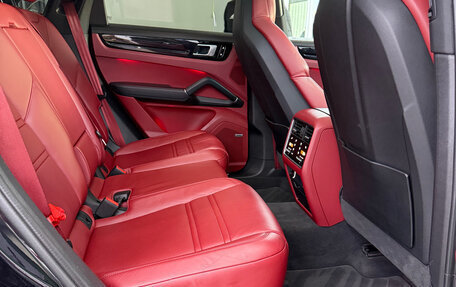 Porsche Cayenne III, 2020 год, 9 610 000 рублей, 16 фотография