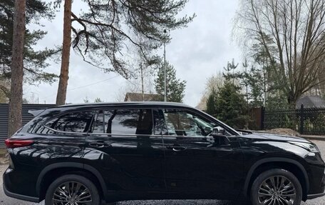 Toyota Highlander, 2026 год, 4 959 999 рублей, 2 фотография