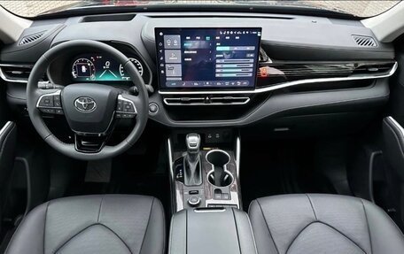 Toyota Highlander, 2026 год, 4 959 999 рублей, 12 фотография