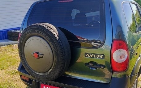 Chevrolet Niva I рестайлинг, 2011 год, 450 000 рублей, 3 фотография