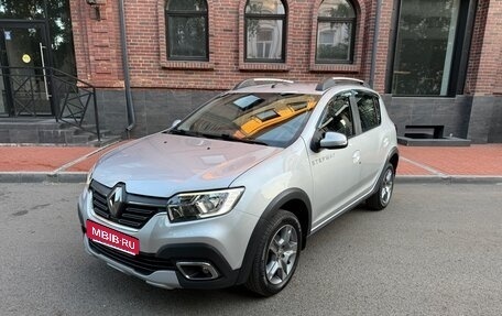 Renault Sandero II рестайлинг, 2020 год, 1 300 000 рублей, 1 фотография