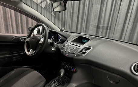 Ford Fiesta, 2018 год, 890 000 рублей, 9 фотография