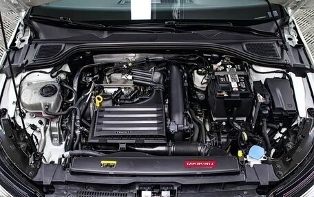 Volkswagen Golf VIII, 2023 год, 2 160 000 рублей, 24 фотография