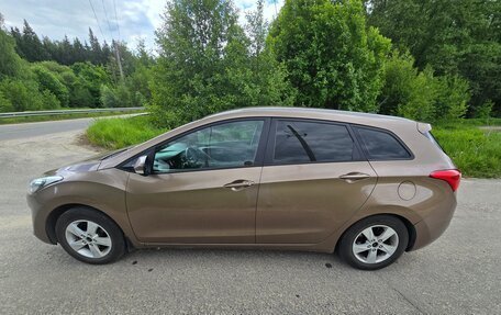 Hyundai i30 II рестайлинг, 2013 год, 810 000 рублей, 4 фотография