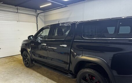 Toyota Hilux VIII, 2016 год, 2 650 000 рублей, 10 фотография