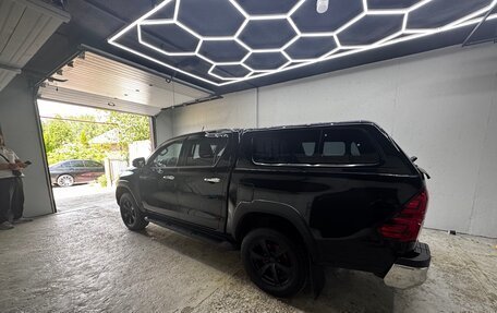 Toyota Hilux VIII, 2016 год, 2 650 000 рублей, 14 фотография