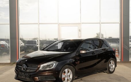 Mercedes-Benz A-Класс, 2014 год, 1 200 000 рублей, 3 фотография