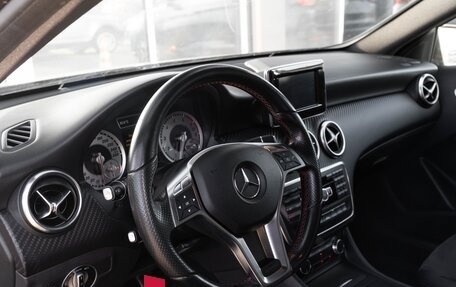 Mercedes-Benz A-Класс, 2014 год, 1 200 000 рублей, 13 фотография