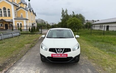 Nissan Qashqai, 2010 год, 885 000 рублей, 2 фотография