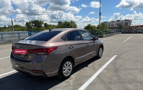 Hyundai Solaris II рестайлинг, 2018 год, 1 540 000 рублей, 5 фотография
