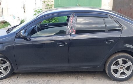 Volkswagen Jetta VI, 2010 год, 800 000 рублей, 5 фотография