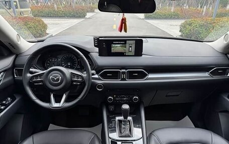 Mazda CX-5 II, 2023 год, 2 280 000 рублей, 9 фотография