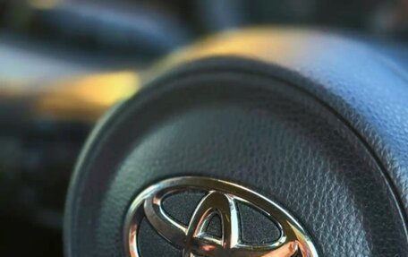 Toyota Yaris, 2020 год, 1 085 000 рублей, 8 фотография