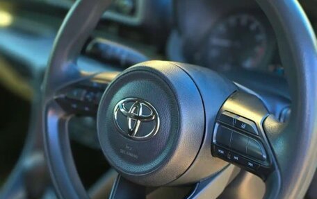 Toyota Yaris, 2020 год, 1 085 000 рублей, 15 фотография