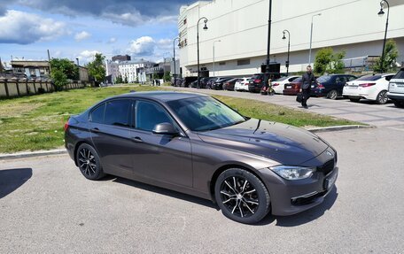 BMW 3 серия, 2015 год, 2 050 000 рублей, 2 фотография