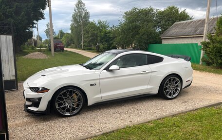 Ford Mustang VI рестайлинг, 2020 год, 5 540 000 рублей, 4 фотография