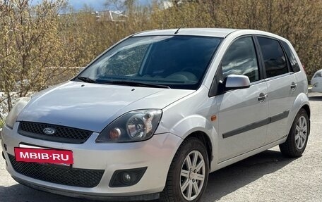 Ford Fiesta, 2006 год, 330 000 рублей, 2 фотография