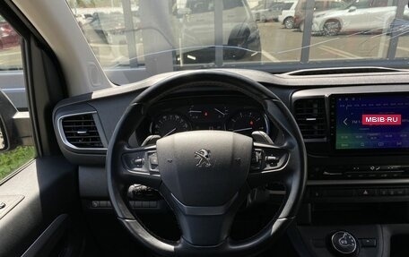 Peugeot Traveller I, 2019 год, 2 999 000 рублей, 13 фотография