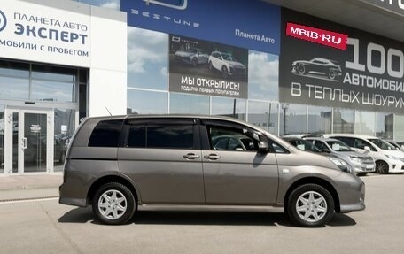 Toyota ISis I, 2011 год, 1 300 000 рублей, 5 фотография