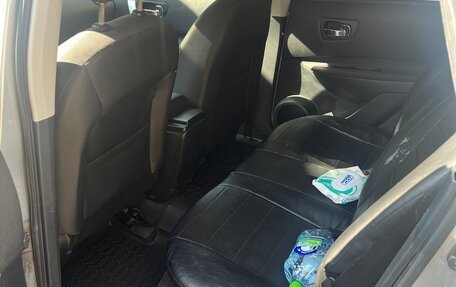 Nissan Qashqai, 2011 год, 790 000 рублей, 8 фотография