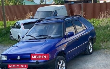 Skoda Felicia I рестайлинг, 1997 год, 125 000 рублей, 4 фотография