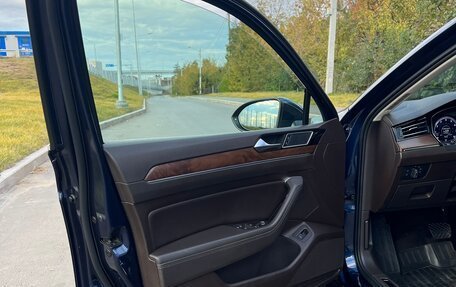 Volkswagen Passat B8 рестайлинг, 2015 год, 1 830 000 рублей, 7 фотография