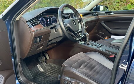 Volkswagen Passat B8 рестайлинг, 2015 год, 1 830 000 рублей, 6 фотография
