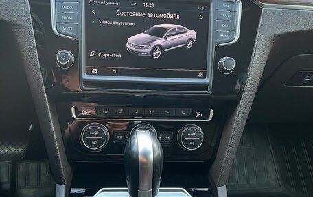 Volkswagen Passat B8 рестайлинг, 2015 год, 1 830 000 рублей, 10 фотография