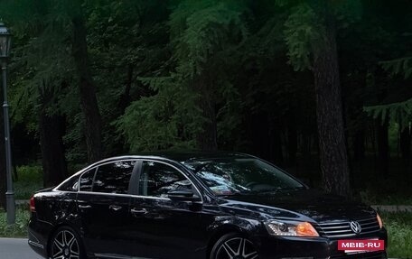 Volkswagen Passat B7, 2013 год, 1 250 000 рублей, 18 фотография
