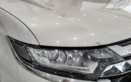 Mitsubishi Outlander III рестайлинг 3, 2015 год, 1 750 000 рублей, 21 фотография