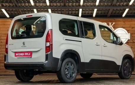 Peugeot Rifter I, 2025 год, 3 350 000 рублей, 2 фотография