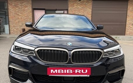 BMW 5 серия, 2019 год, 3 490 000 рублей, 2 фотография