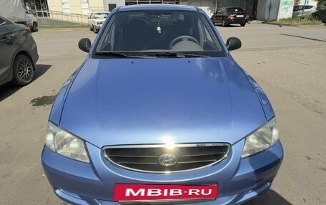 Hyundai Accent II, 2004 год, 410 000 рублей, 3 фотография