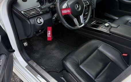 Mercedes-Benz E-Класс, 2012 год, 2 000 000 рублей, 4 фотография