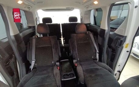 Toyota Vellfire I, 2011 год, 2 250 000 рублей, 20 фотография