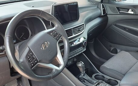 Hyundai Tucson III, 2020 год, 2 350 000 рублей, 9 фотография