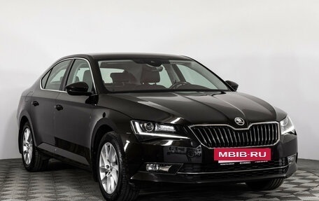 Skoda Superb III рестайлинг, 2017 год, 2 199 000 рублей, 5 фотография