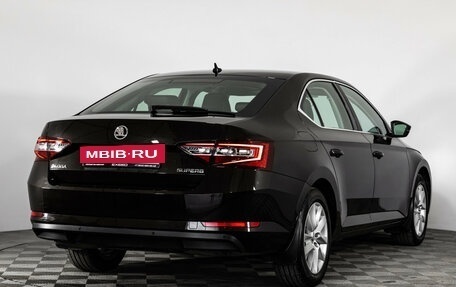 Skoda Superb III рестайлинг, 2017 год, 2 199 000 рублей, 7 фотография