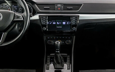 Skoda Superb III рестайлинг, 2017 год, 2 199 000 рублей, 15 фотография