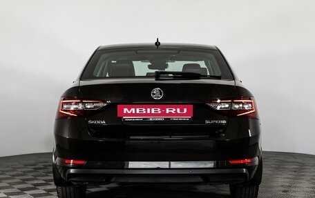 Skoda Superb III рестайлинг, 2017 год, 2 199 000 рублей, 8 фотография