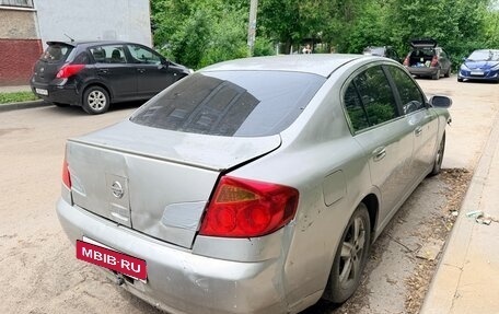 Nissan Skyline, 2001 год, 150 000 рублей, 4 фотография