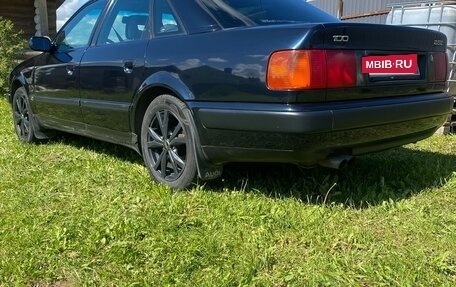 Audi 100, 1993 год, 880 000 рублей, 26 фотография