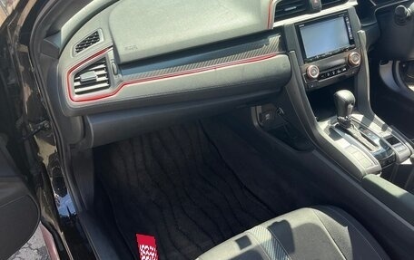 Honda Civic IX, 2019 год, 1 900 000 рублей, 7 фотография