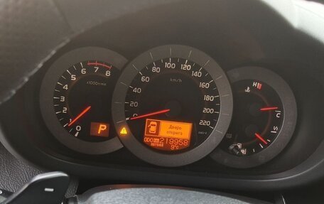 Toyota RAV4, 2010 год, 1 450 000 рублей, 10 фотография