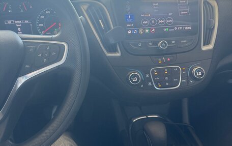 Chevrolet Malibu IX, 2023 год, 880 000 рублей, 6 фотография