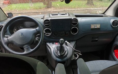 Peugeot Partner II рестайлинг 2, 2009 год, 777 000 рублей, 5 фотография
