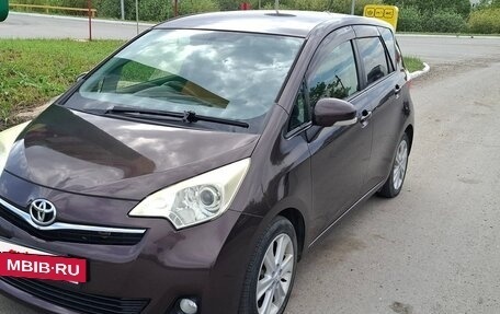 Toyota Ractis II, 2011 год, 930 000 рублей, 2 фотография